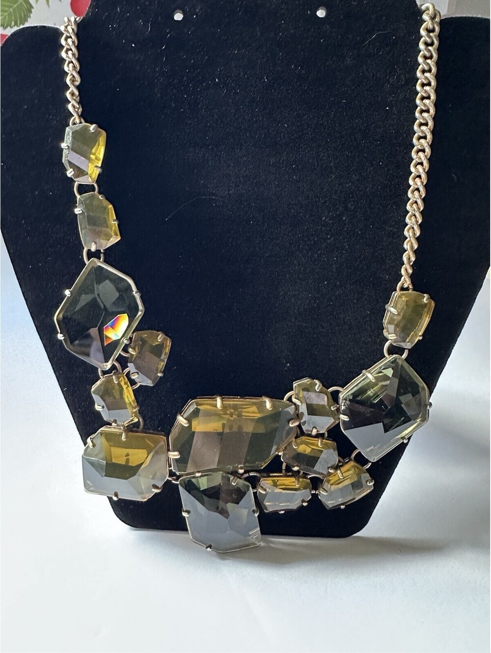 Madewell Topaz Yellow Color Statement Necklace